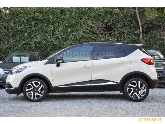 Renault Captur 1.5 dCi Outdoor Image 1